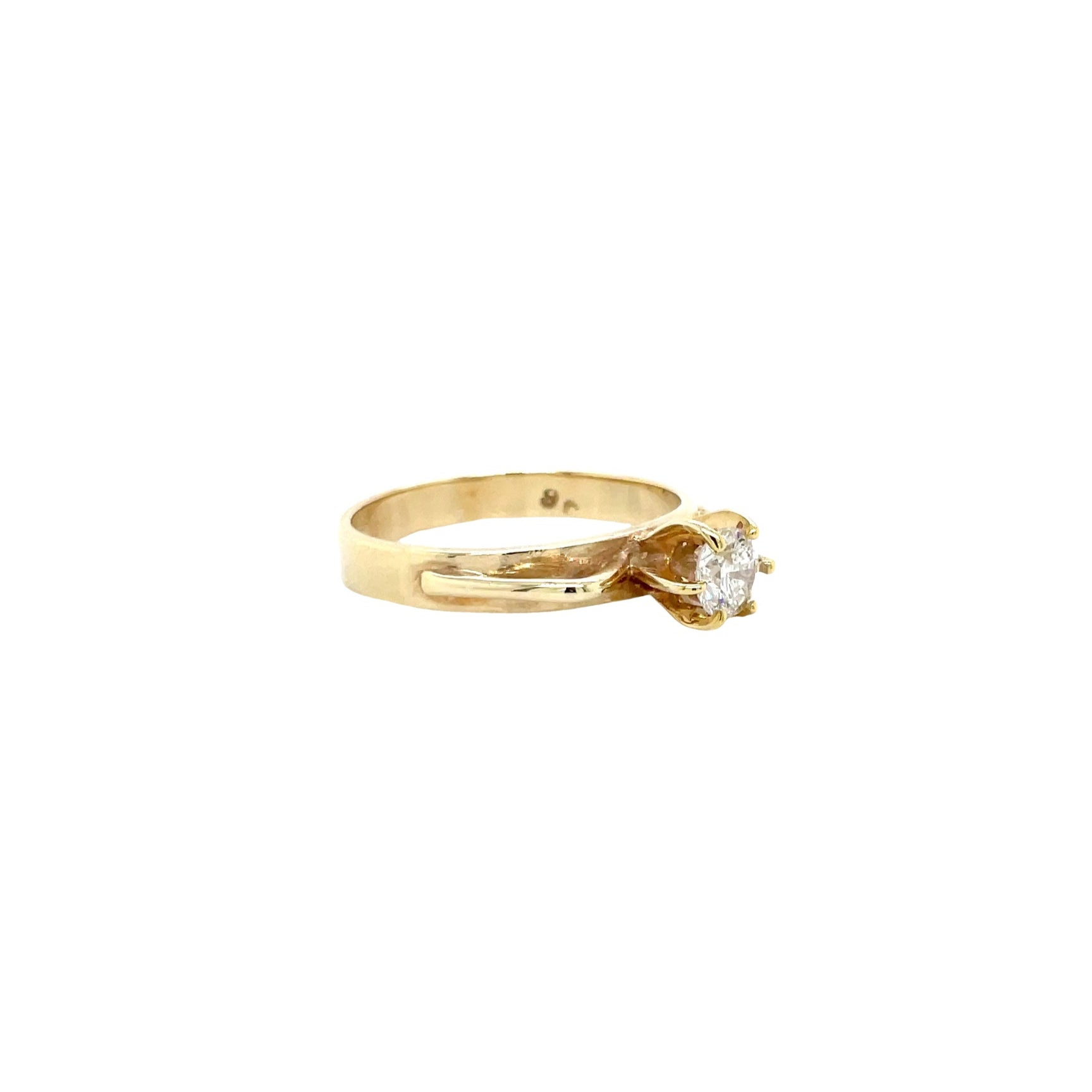 9ct Yellow Gold Solitaire Ring