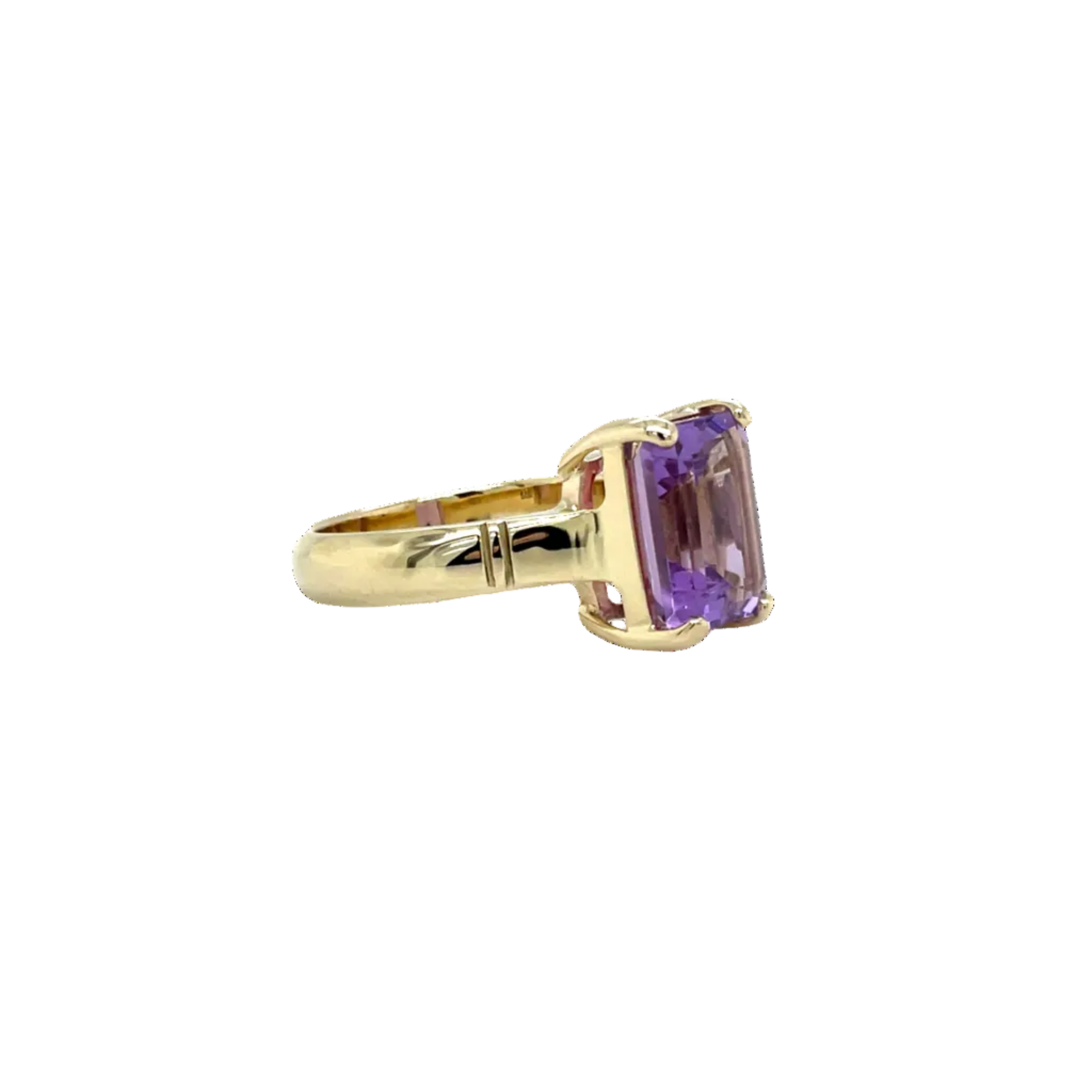 9ct Yellow Gold Emerald Cut Amethyst Dress Ring