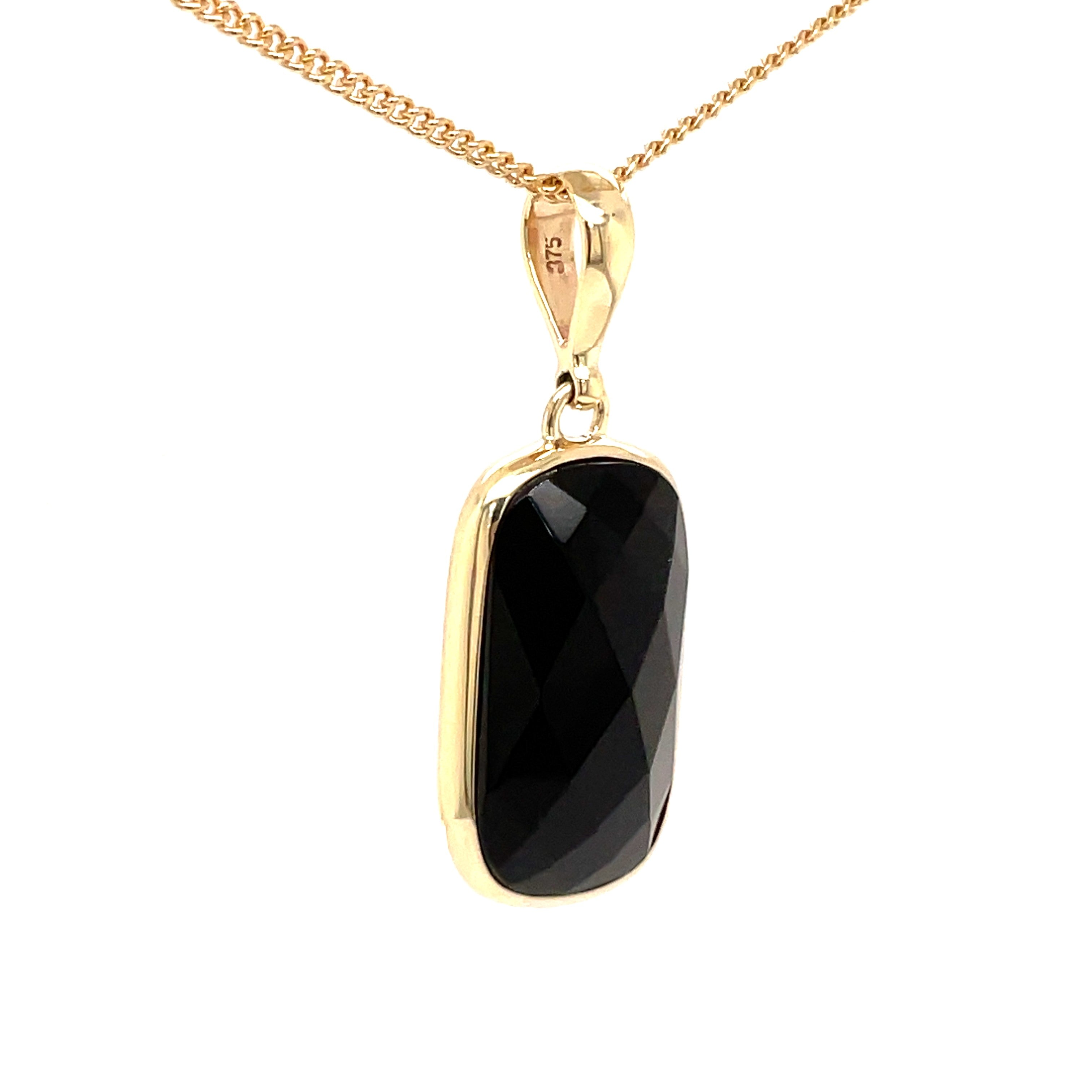 9ct Yellow Gold Black Onyx Pendant