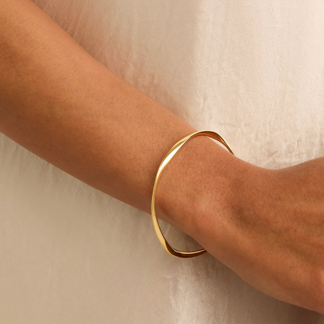 NAJO Garden of Eden Yellow Gold Bangle