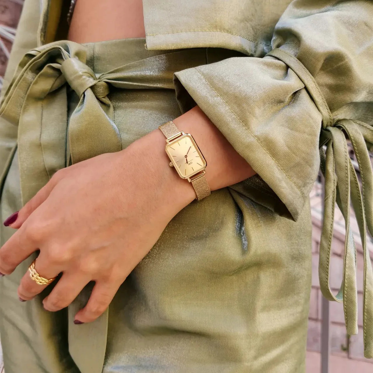 Daniel Wellington Quadro Pressed Unitone Gold Watch