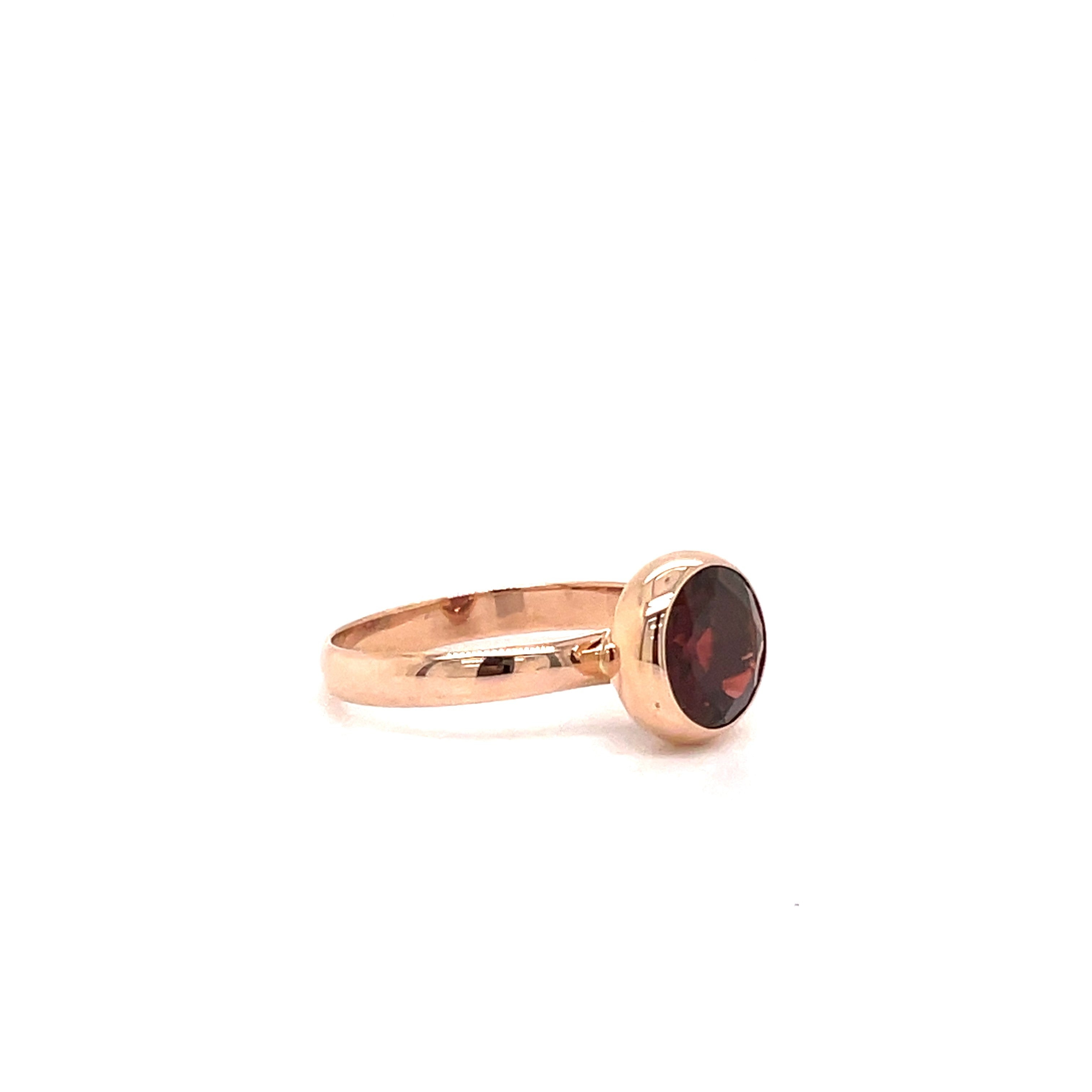 9ct Rose Gold Round Garnet Ring
