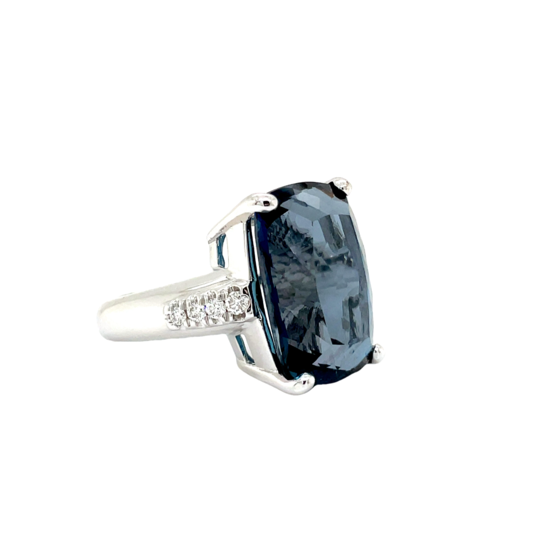9ct White Gold London Blue Topaz and Diamond Ring