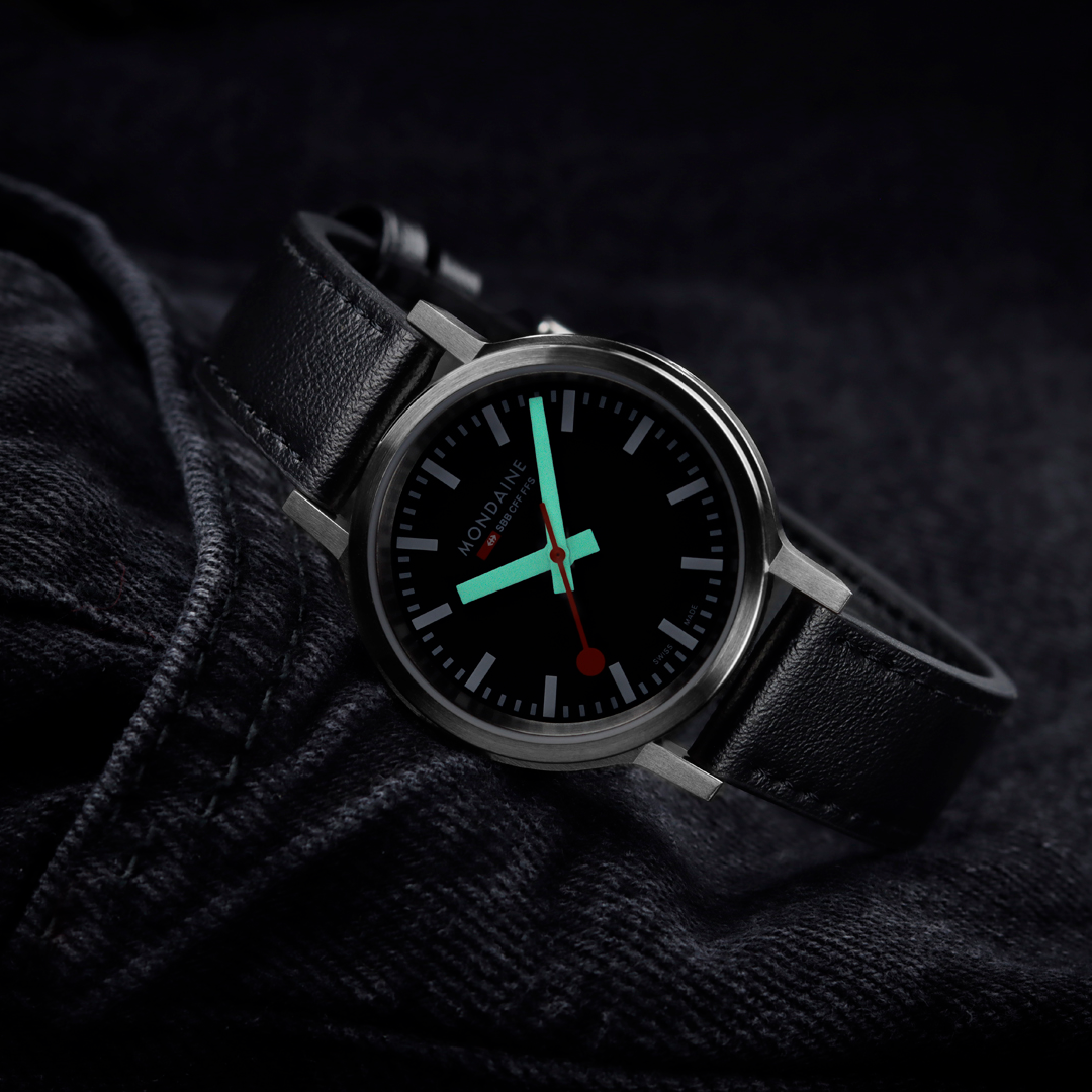Mondaine Official Swiss Railways Stop2Go Automatic Super-LumiNova® 34mm Watch