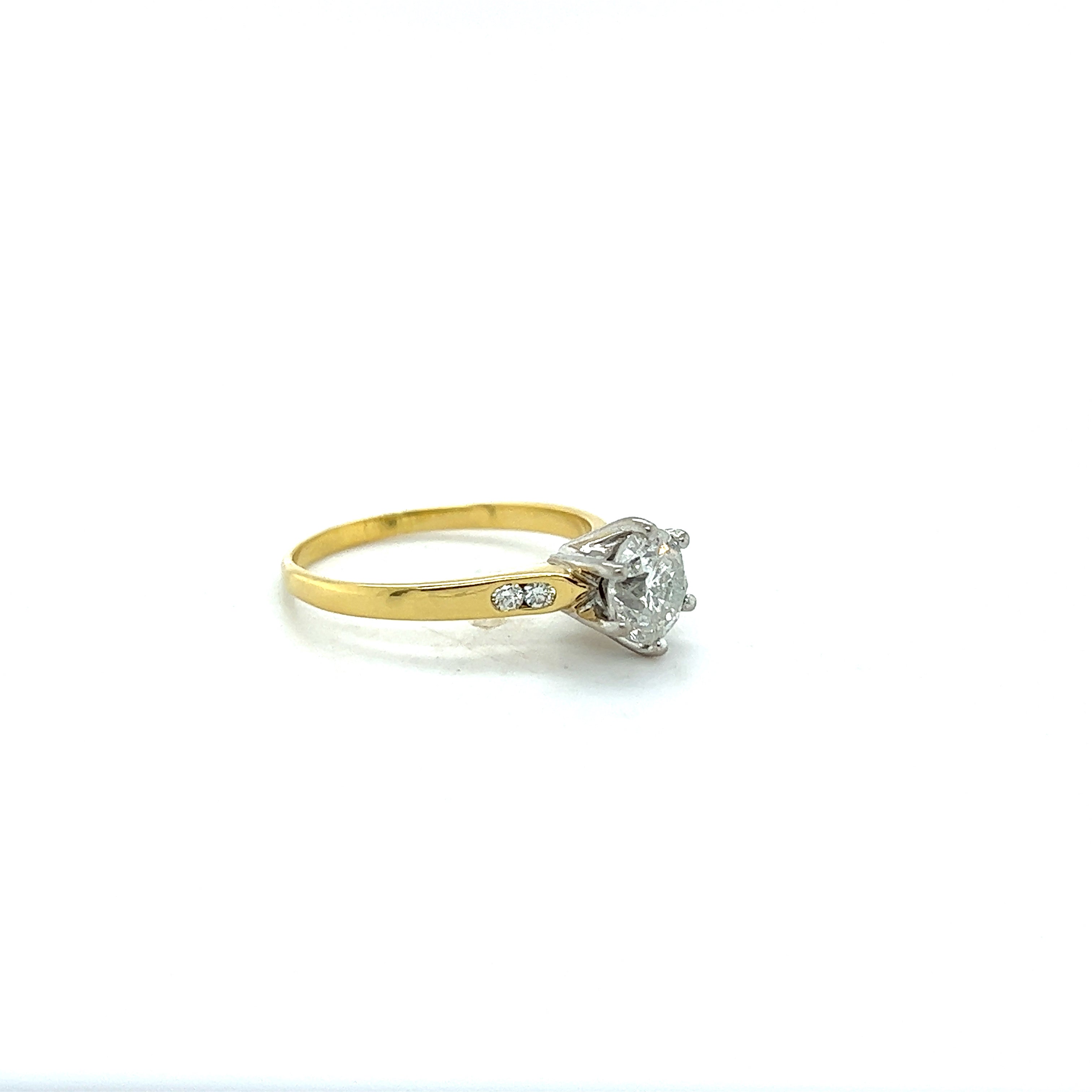 18ct yellow and white gold diamond ring.
